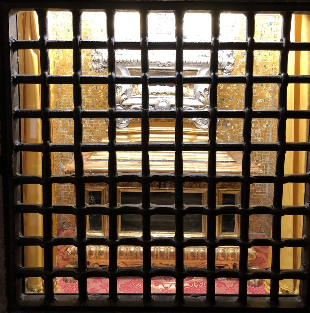 Filippa Mareri's heart, Borgo San Pietro (1).jpg
